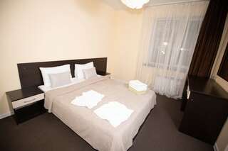 Гостиница Венеция Анапа 2 комнатный люкс с кухней-8