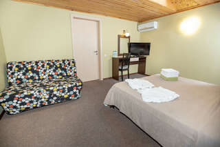 Гостиница Венеция Анапа 2 комнатный номер с миникухней-2